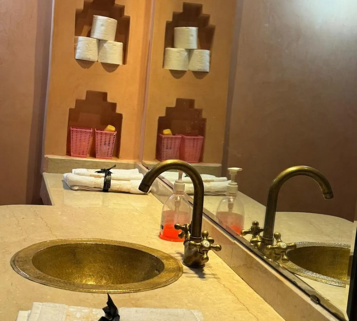 Elegance Apartment With 5 Swimming Pool For Family Marrakesh